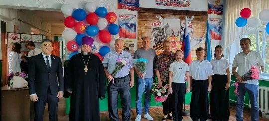 Праздничные мероприятия, приуроченные Дню знаний, прошли в Луганском детском доме. В эт...