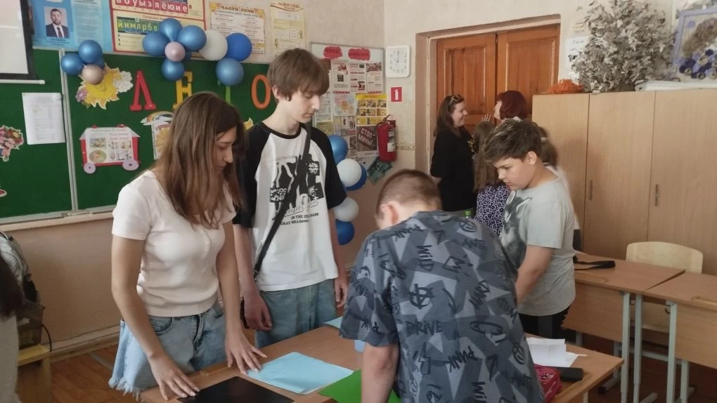😍💞🌺🌷🌼 Лето! Каникулы! Отдых! Но, для ребят из школьного добровольческого отряда са...