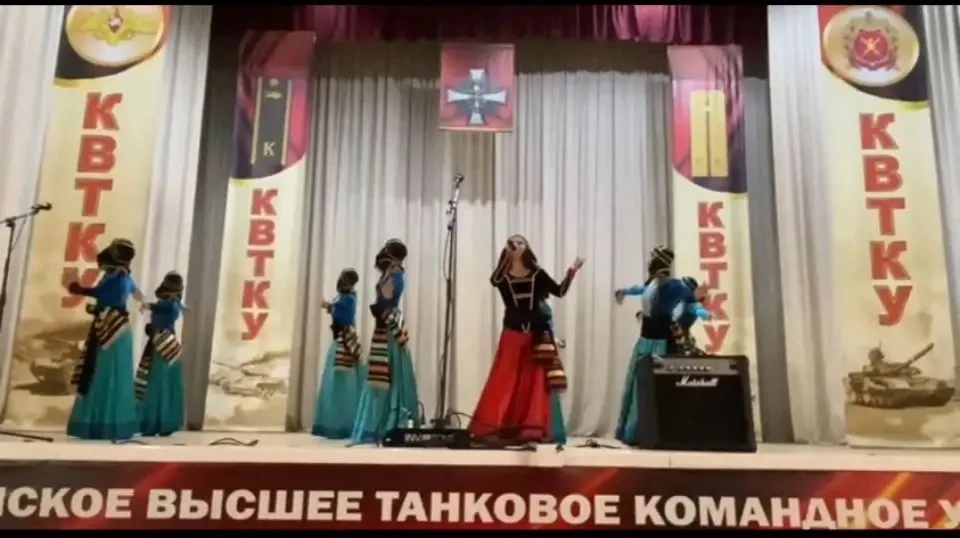 🎖️«День танкиста в Казани: вокал, танцы и дружба народов»  🎶💃