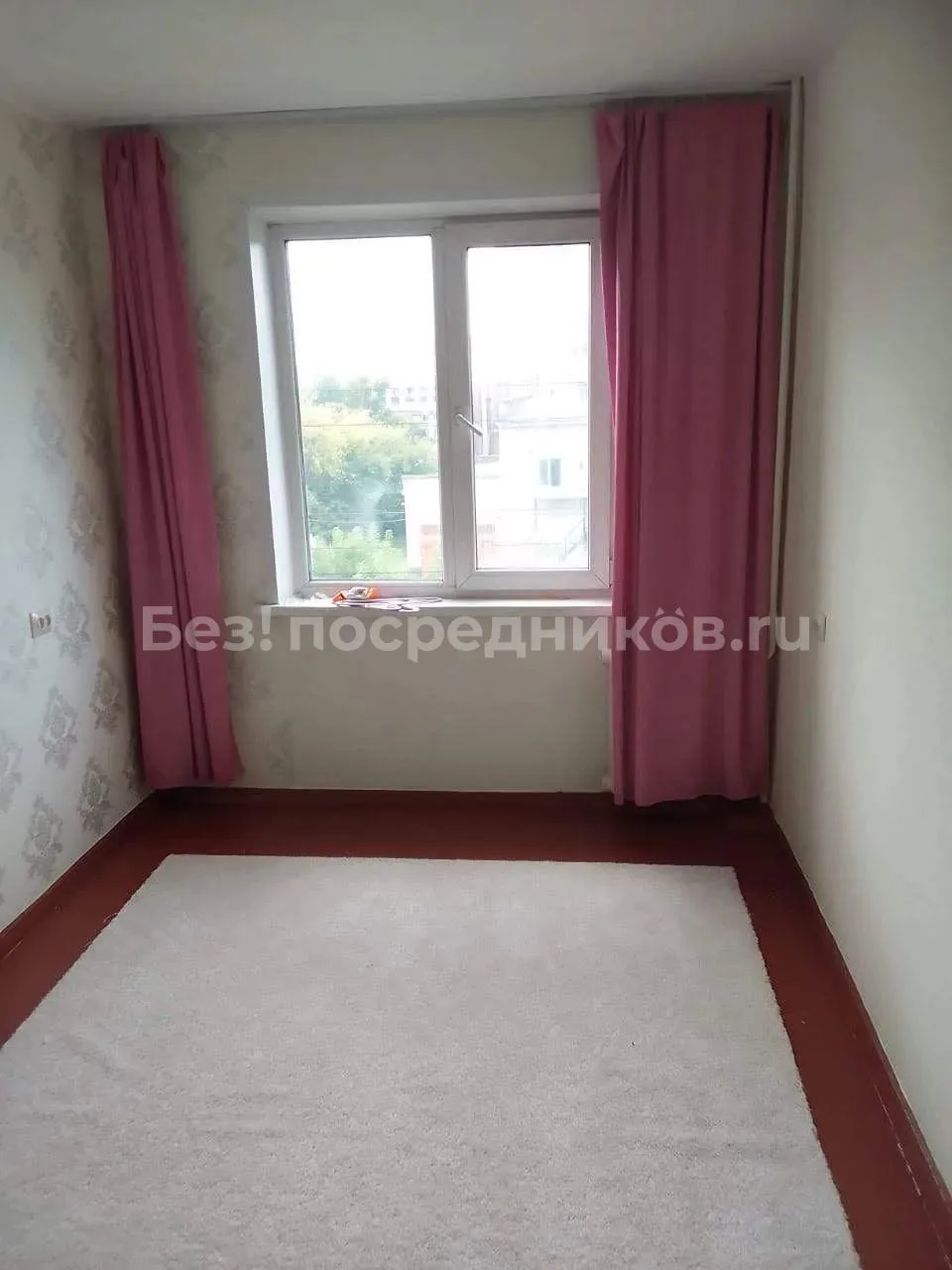 Сдам без посредников: 4 или более -комнатная квартира, 61м²