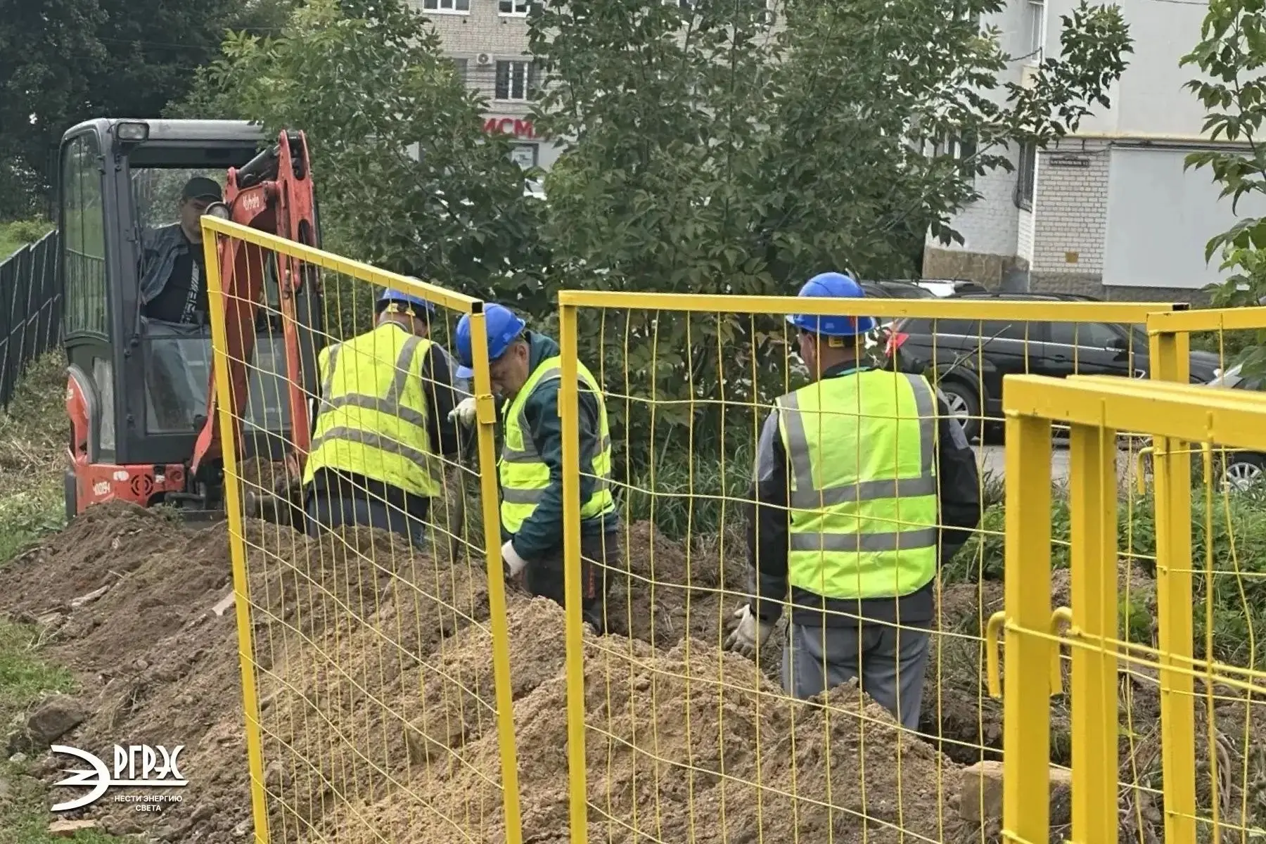 Специалисты АО «РГРЭС» продолжают реконструкцию кабельных линий в микрорайоне Кальное.