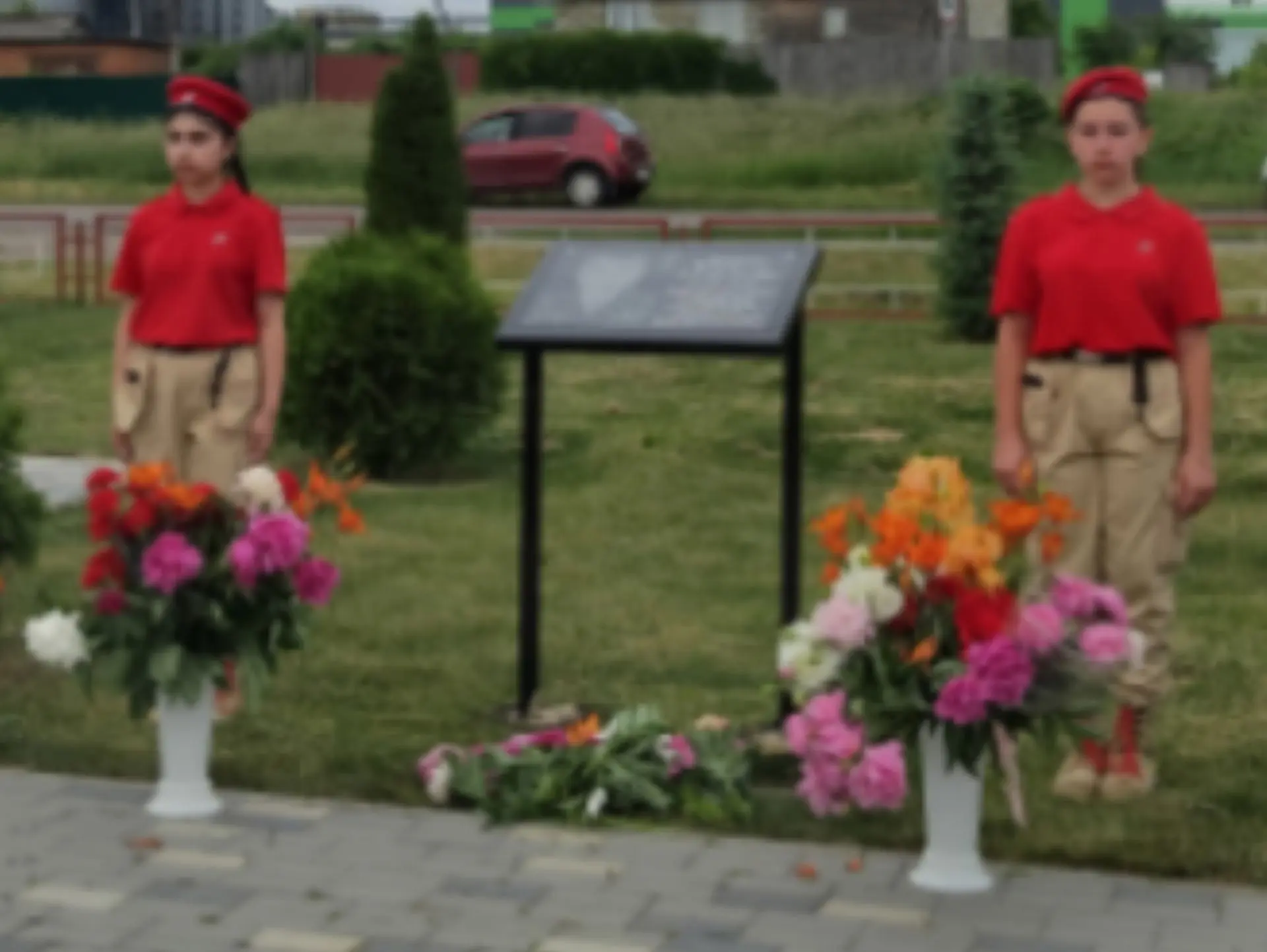 В селе Большая Липовица открыли памятную доску бойцу Бирюкову Дмитрию Олеговичу. Не для пышности, не