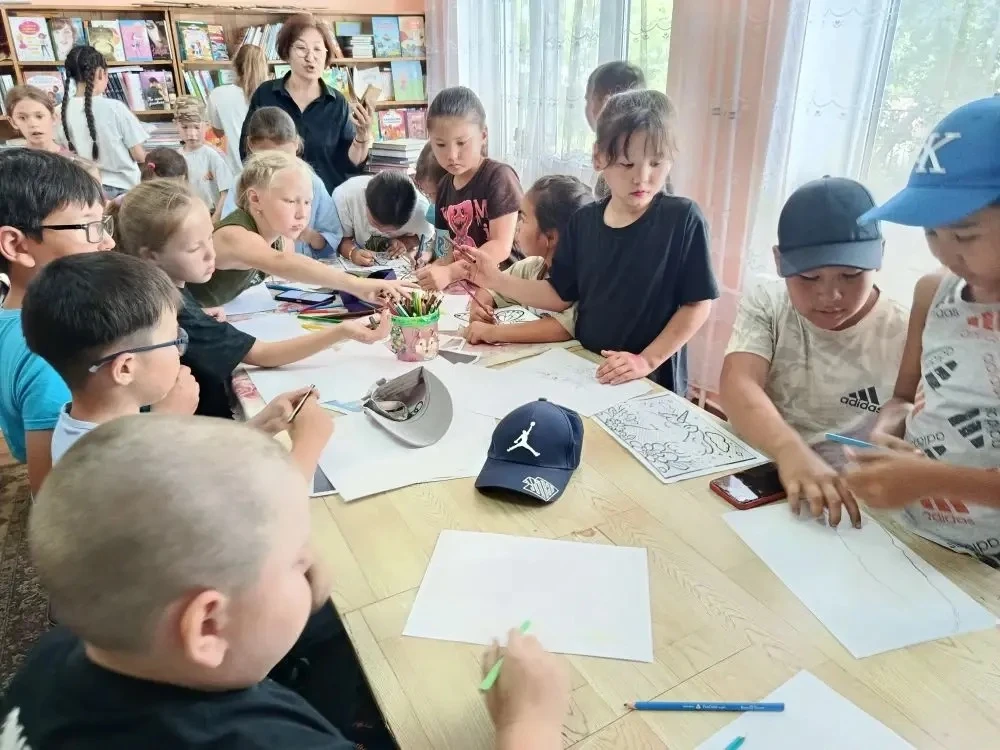 📆 День 4 в пришкольном лагере: Его величество — Иртыш!
☀️7 июня, на территории Омской области отмеч