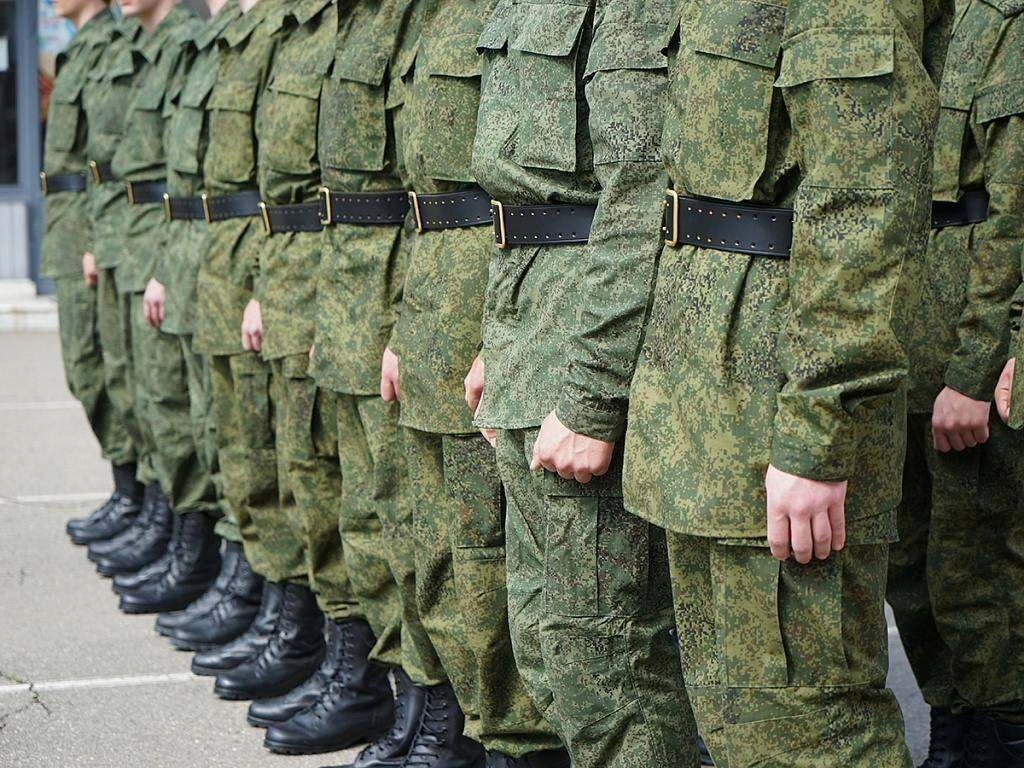 🪖 Срочников могут направлять в пожарные части МЧС