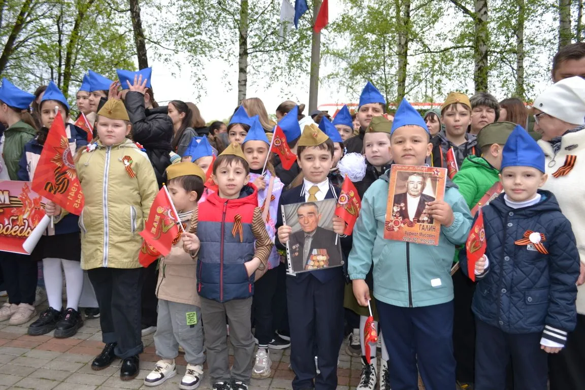 💥Сегодня, 9 Мая, в мкрн.Хлебниково был дан старт торжественных мероприятий, приуроченных к 81-й годо