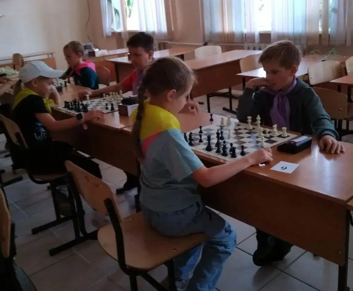 В нашем лагере День государственного флага прошел по-спортивному! В честь праздника мы ...