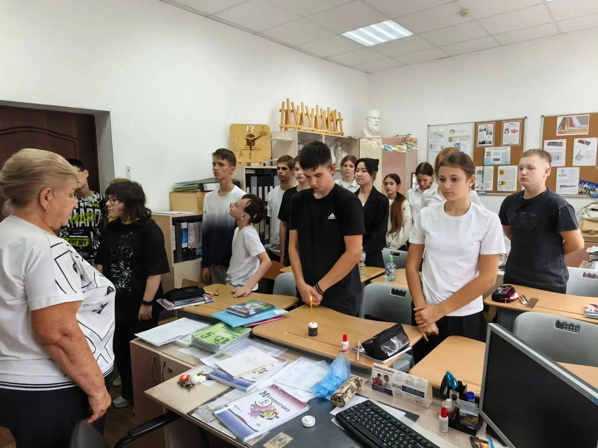 07 сентября в 7 - 9 классах прошёл воспитательный час ,,Памяти жертвам Беслана" 🕯️