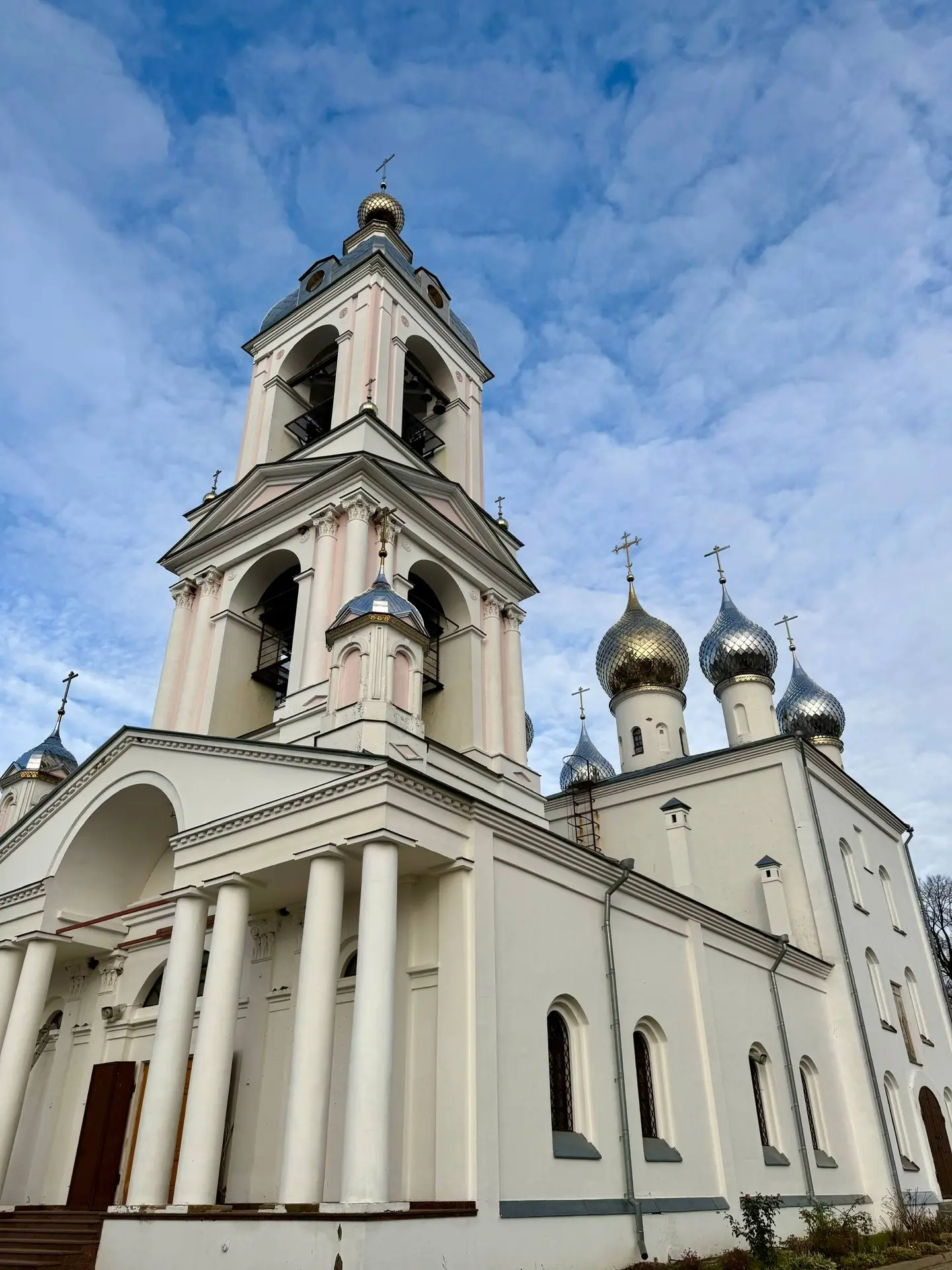 Доброе утро и благословенного дня.
