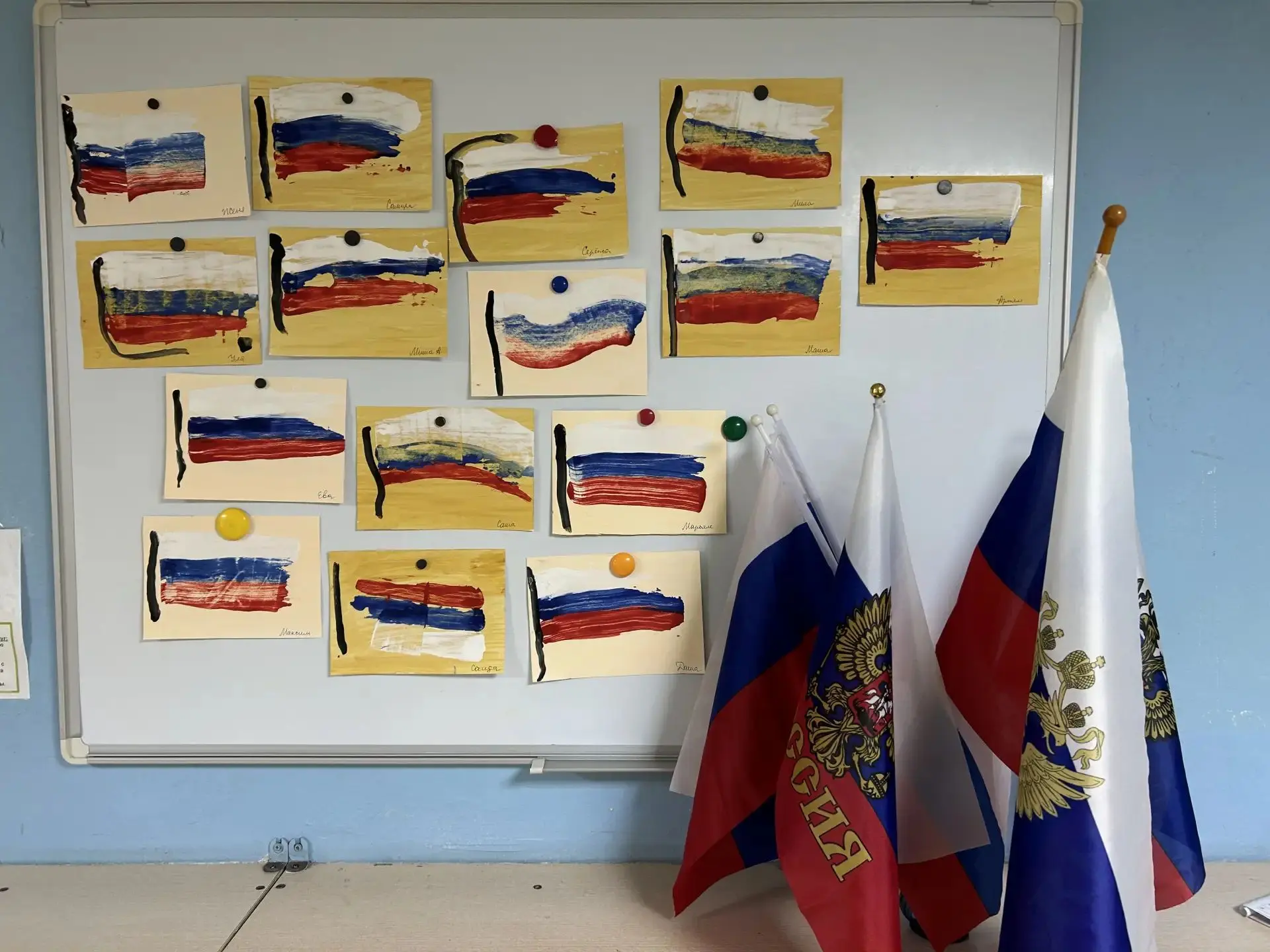 Рисование с помощью линейки во второй младшей группе.