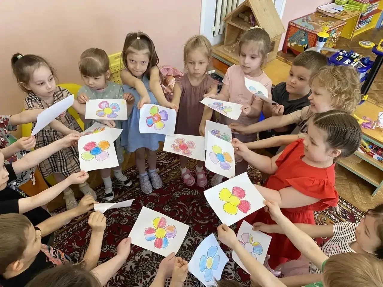 Новости дошколят  Неделя психологии в детском саду: путь к гармонии и доверию!   С 13 по 17 апреля 2