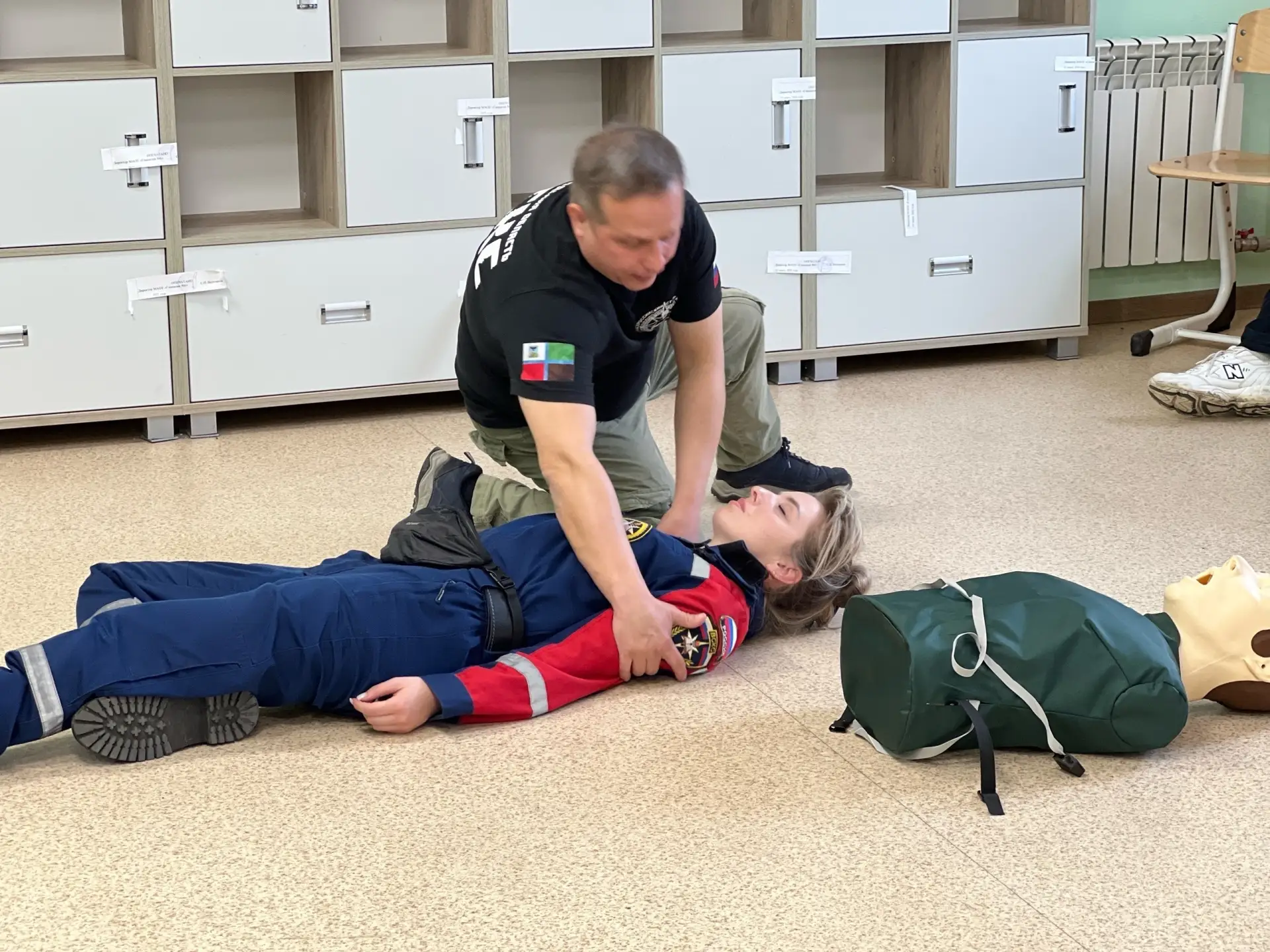🚑 Важный урок для будущих специалистов 7 апреля нашу гимназию посетил Роман Олегович Слуцкий, руково