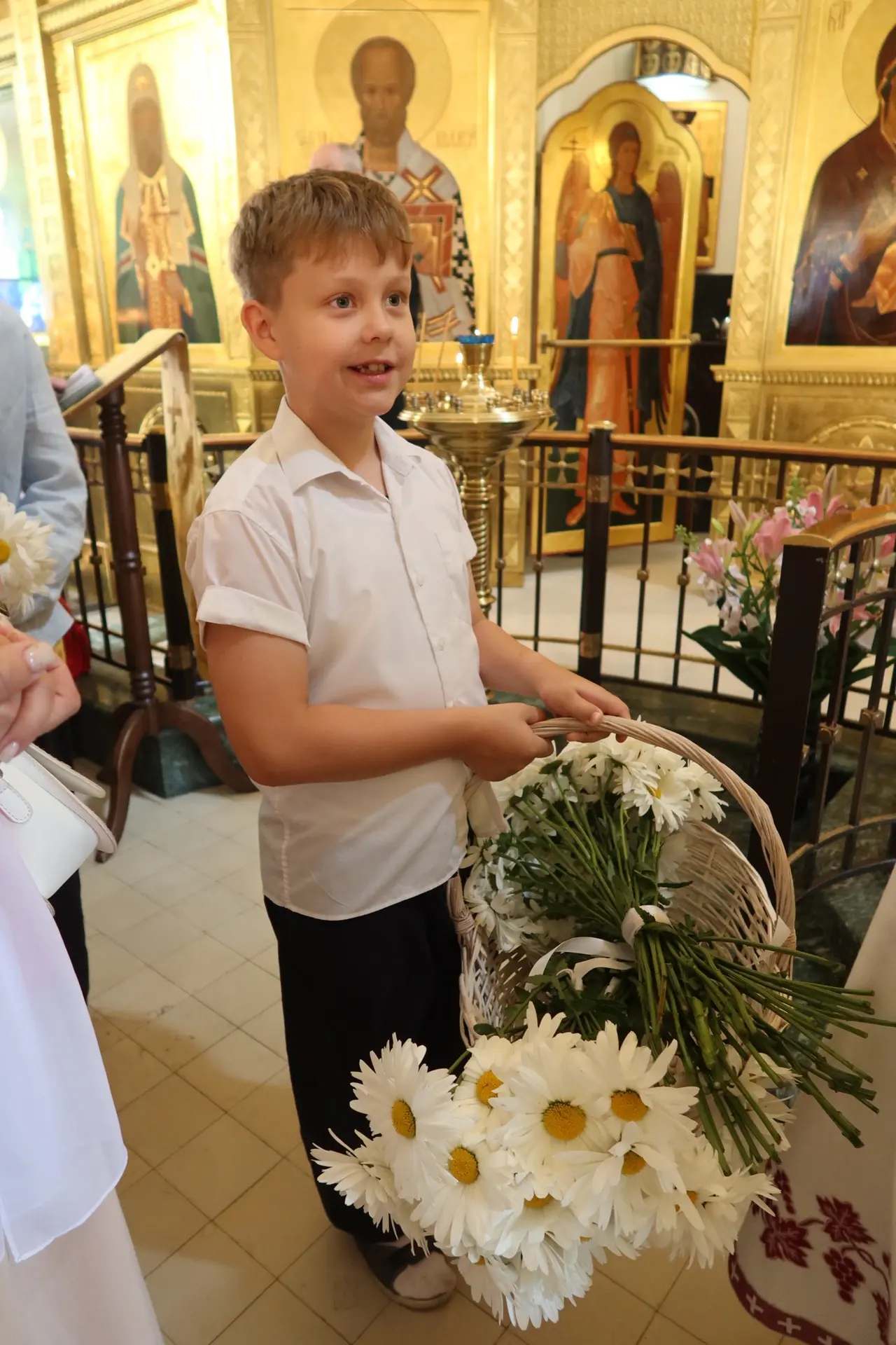 Отец Богдан, еще раз поздравляем Вас с Днём Ангела!