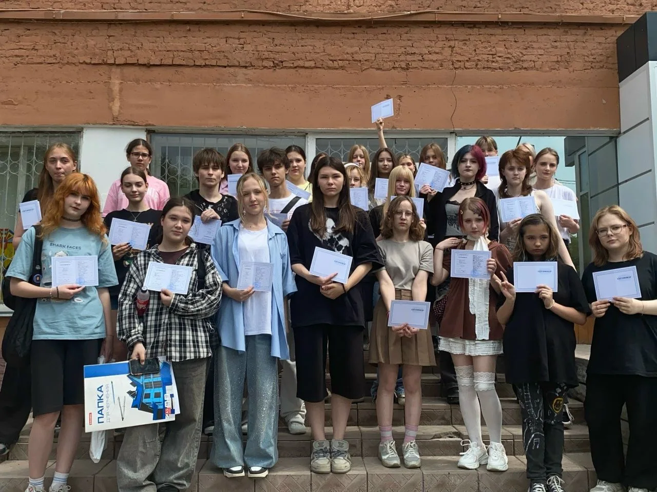 🎓 Завершение обучения первого потока подготовительного курса "Рисунок"! 🎓

📝26 июня завершился ин