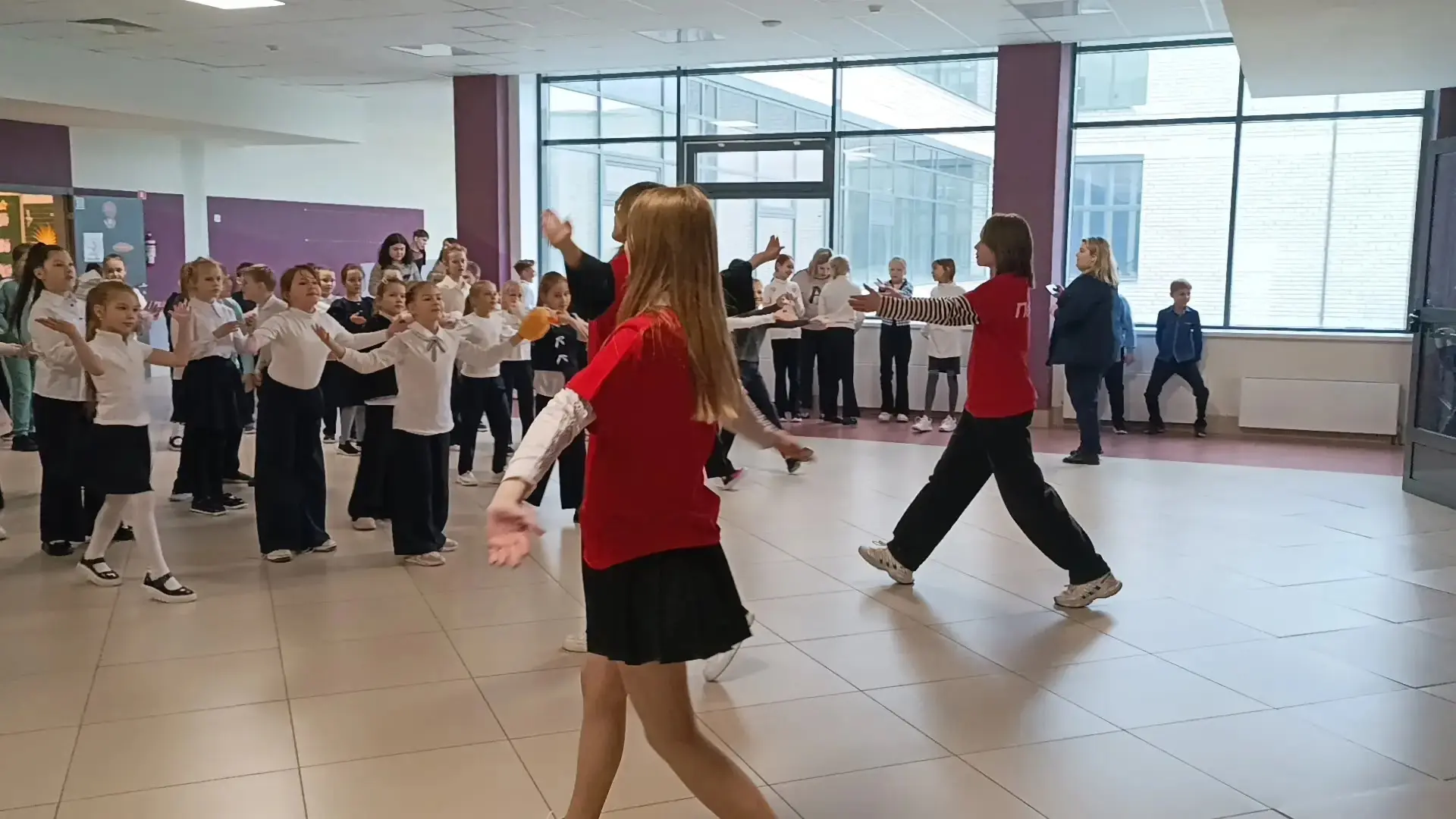 #Аксиома_наВолнеЗдоровья 🕺 Финал Недели здоровья: «Танцуй, чтобы жить»!💃 Сегодня в центре образовани