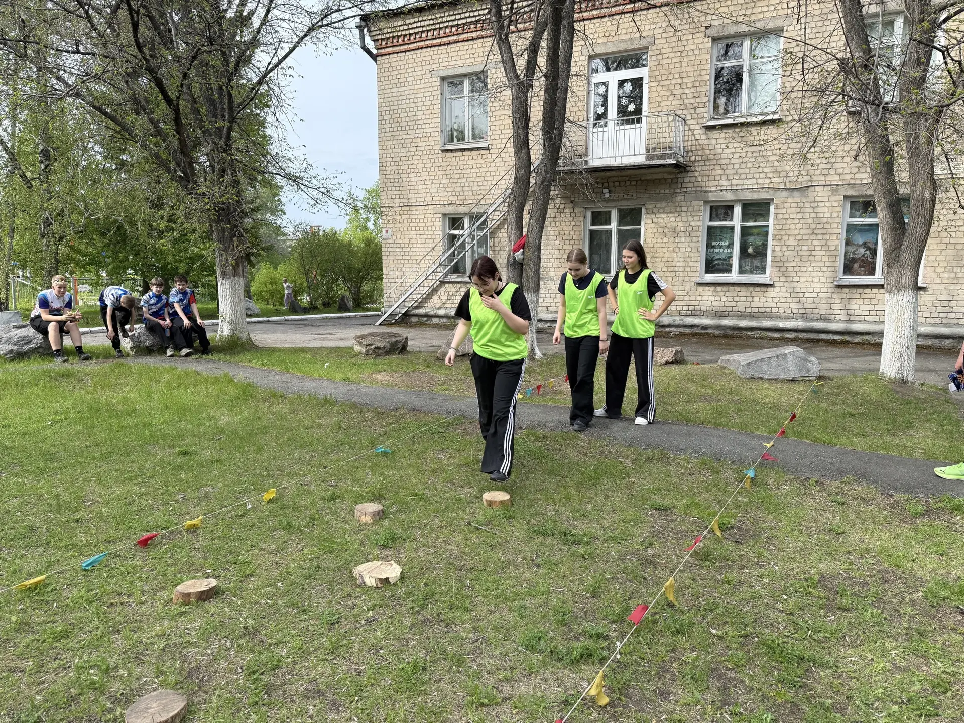 Поздравляем команду 7Г класса Средней школы №34 с прекрасным результатом на городском конкурсе «Знат