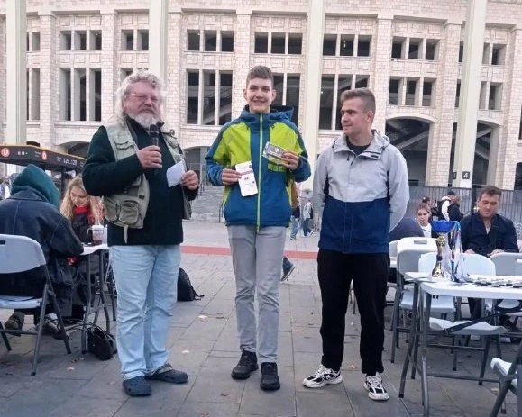 МОСКОВСКИЙ ДЕНЬ СПОРТА: ТУРНИРЫ ПО ШАШКАМ