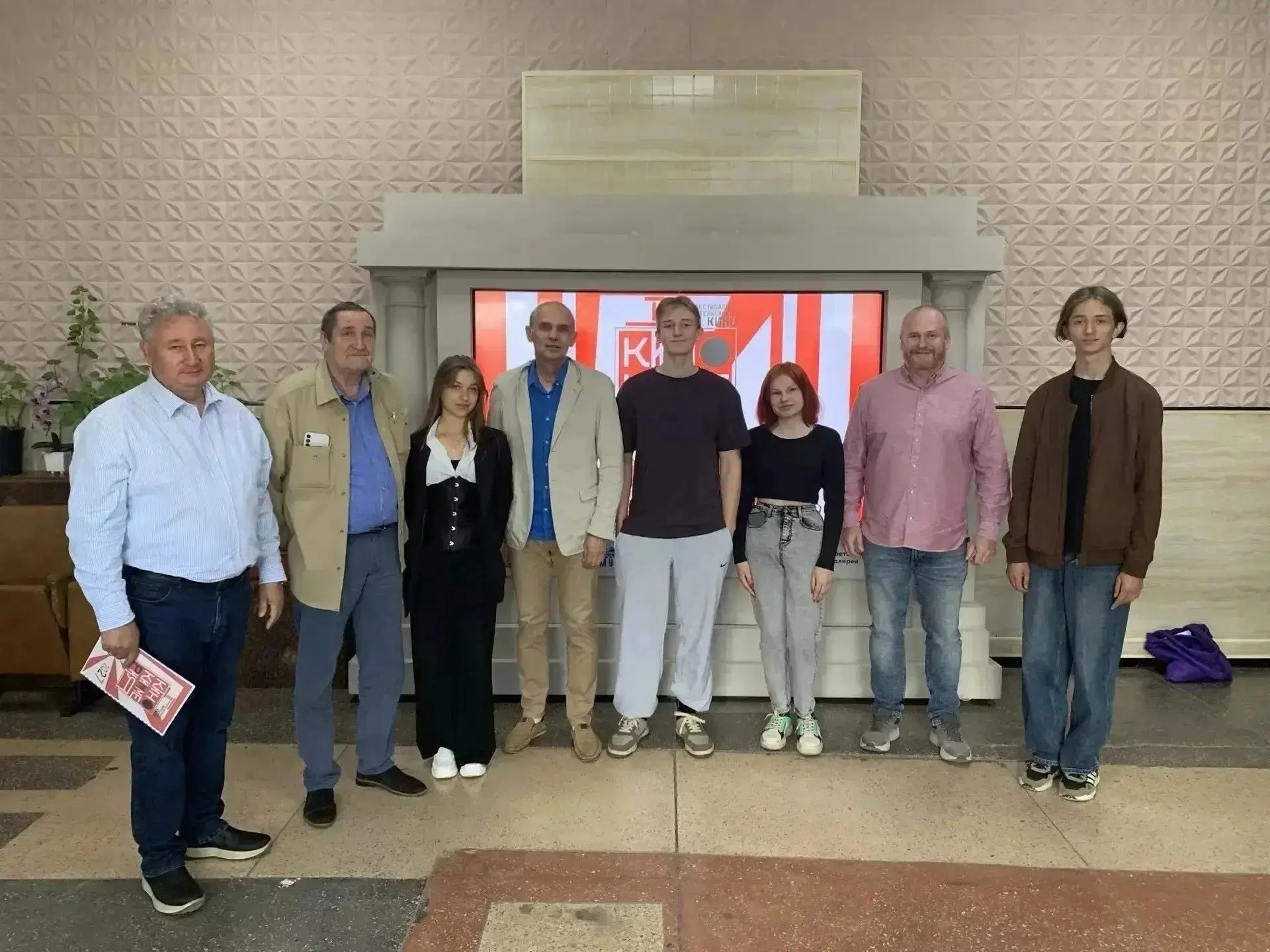 🎬 Студенты ХТУ на первом фестивале «Кинокиммерия»!

В Херсонской области впервые прошёл Открытый фе