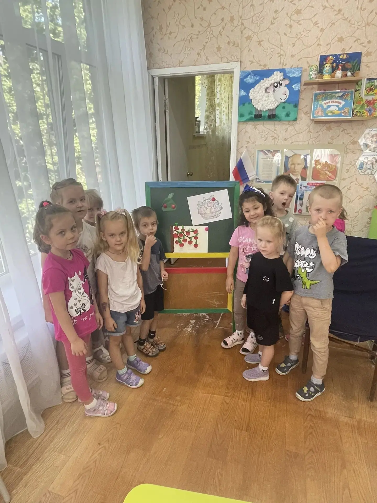 К Яблочному Спасу — без лопаты, зато с пластилином! 🌳🎨