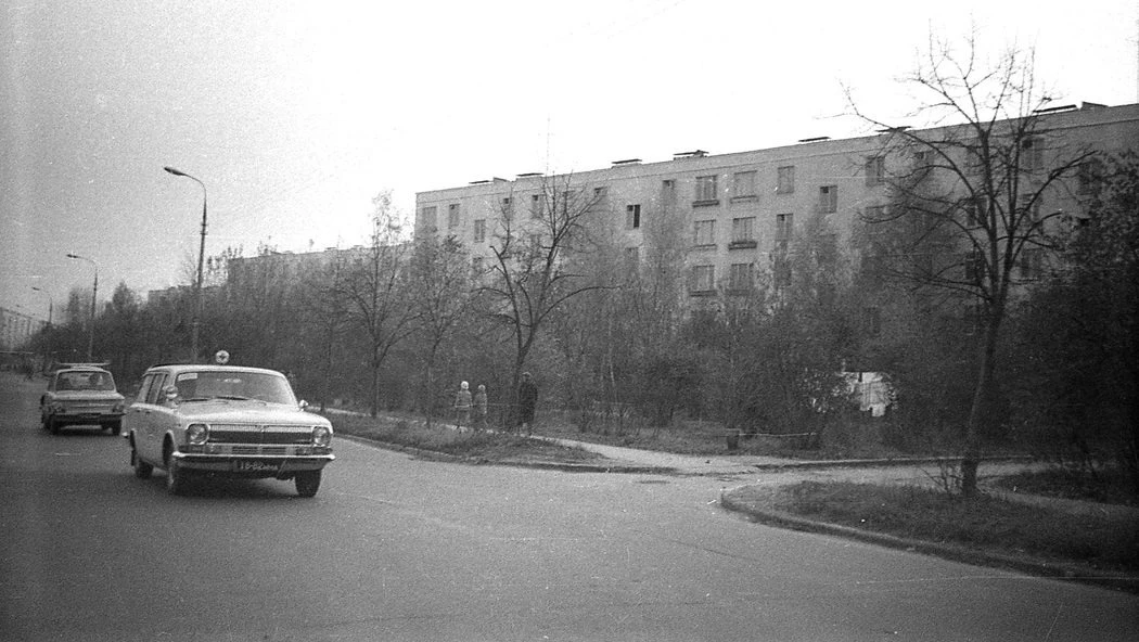 📸 15-я Парковая, вид к Сиреневому бульвару