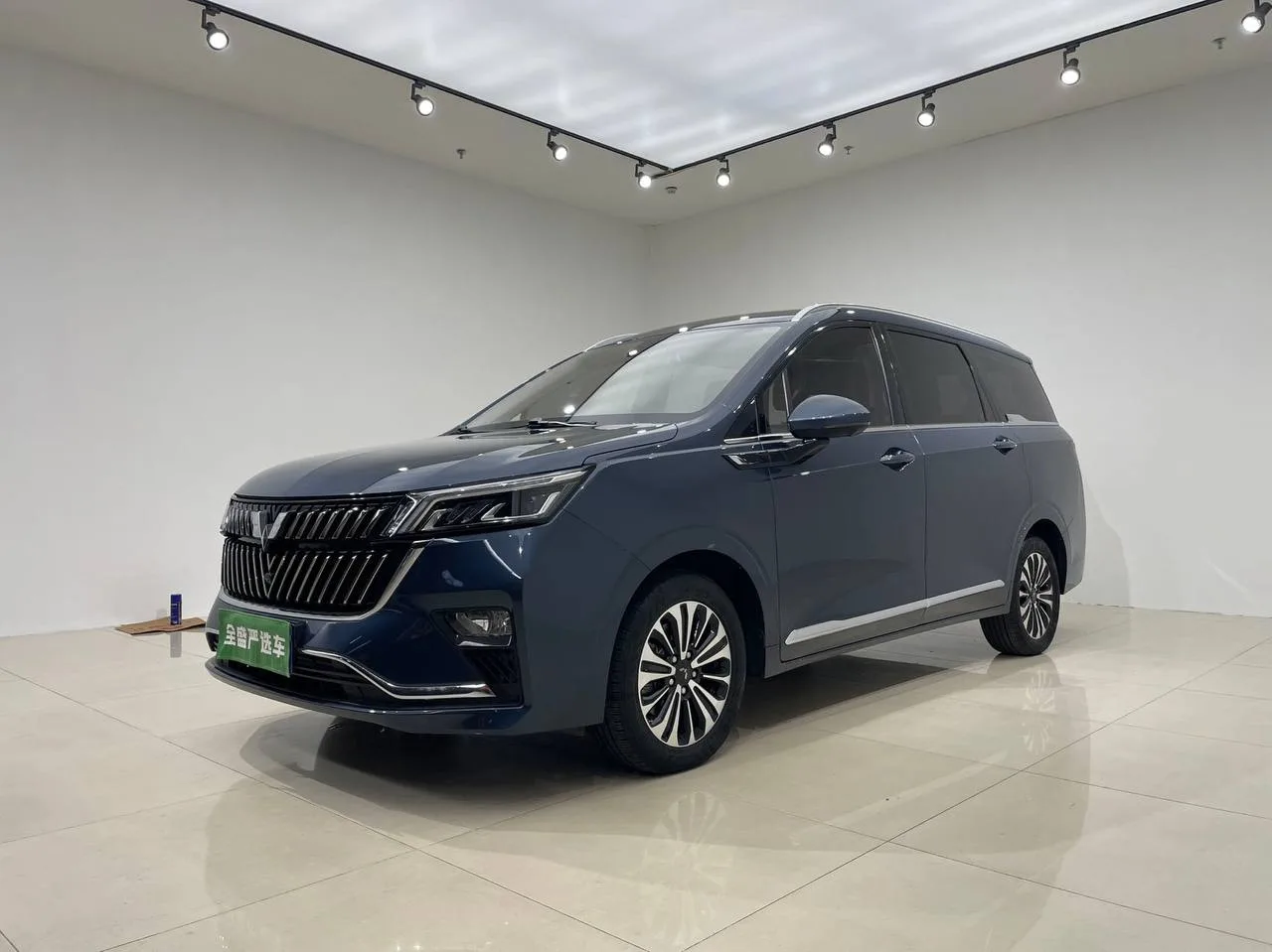 ❗️Готов к отправке❗️

Wuling Jiachen

Комплектация: 2WD Exclusive flagship 7 seater
Двигатель: 1.5л 