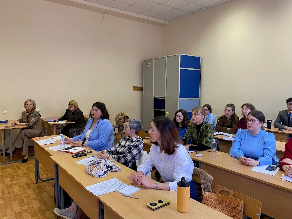 Лингвистика и цифровые методы: молодые исследователи РГПУ представили междисциплинарные...