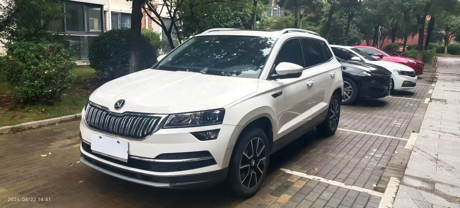 Skoda Karoq 1.4 150 лс
Робот DSG, передний привод.
Левый руль ☝️

Без окрашенных элементов.

Подробн