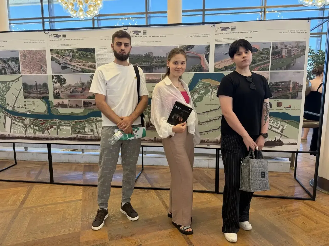🏛️ АрхСиТ на «Зодчестве ВРН»: погружение в архитектуру будущего! 🚀✨  Делегация нашего института совм