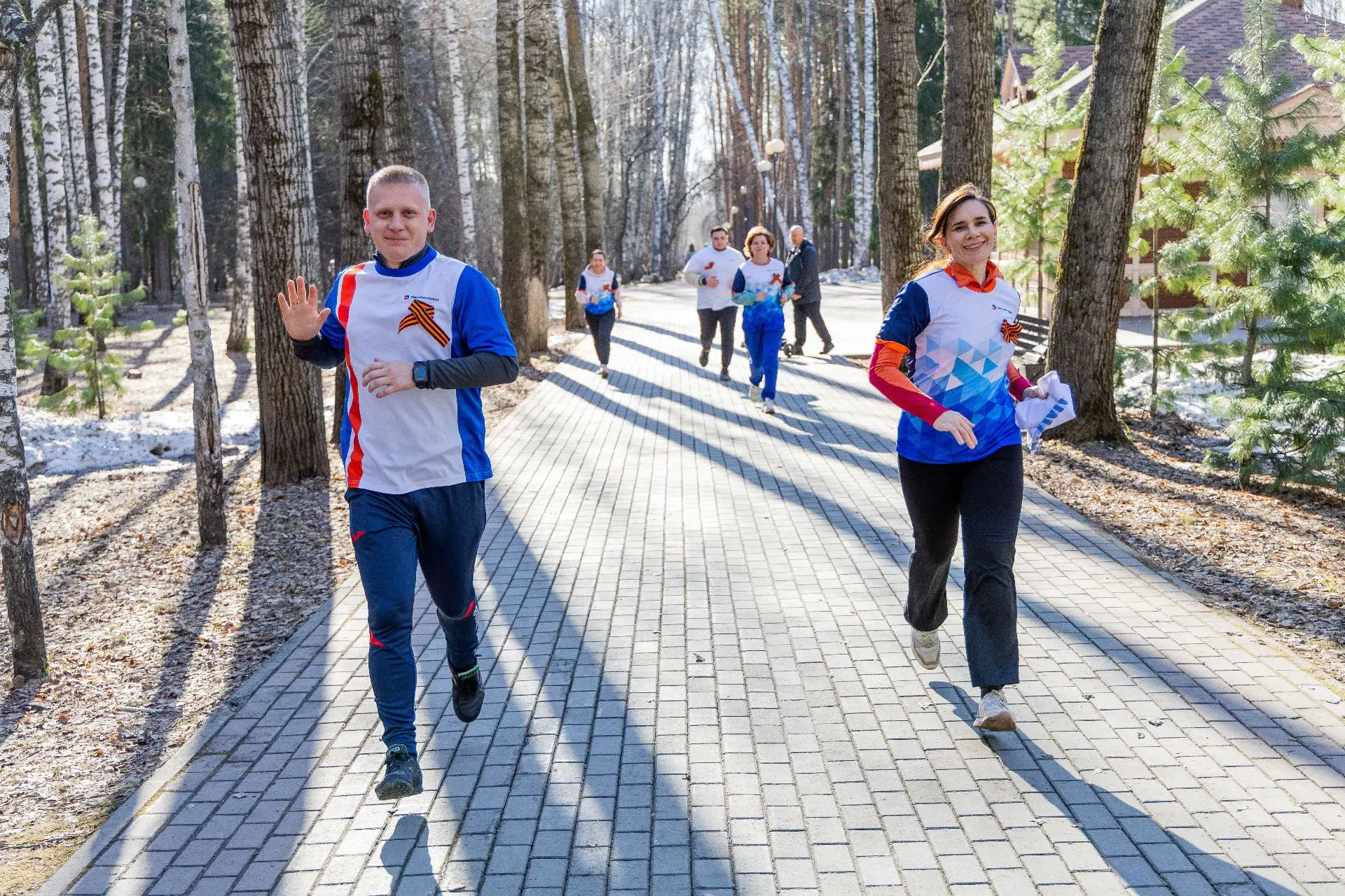 Традиции соблюдаем! 🏃🏃🏃🏃🏃🏃🏃🏃🏃🏃Участники молодёжного актива Томскэнергосбыта и Единого информационно-