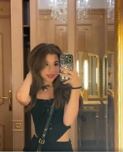 .
.
.
Оф страница Миланы💕 - https://vk.ru/publicmilamakhametova