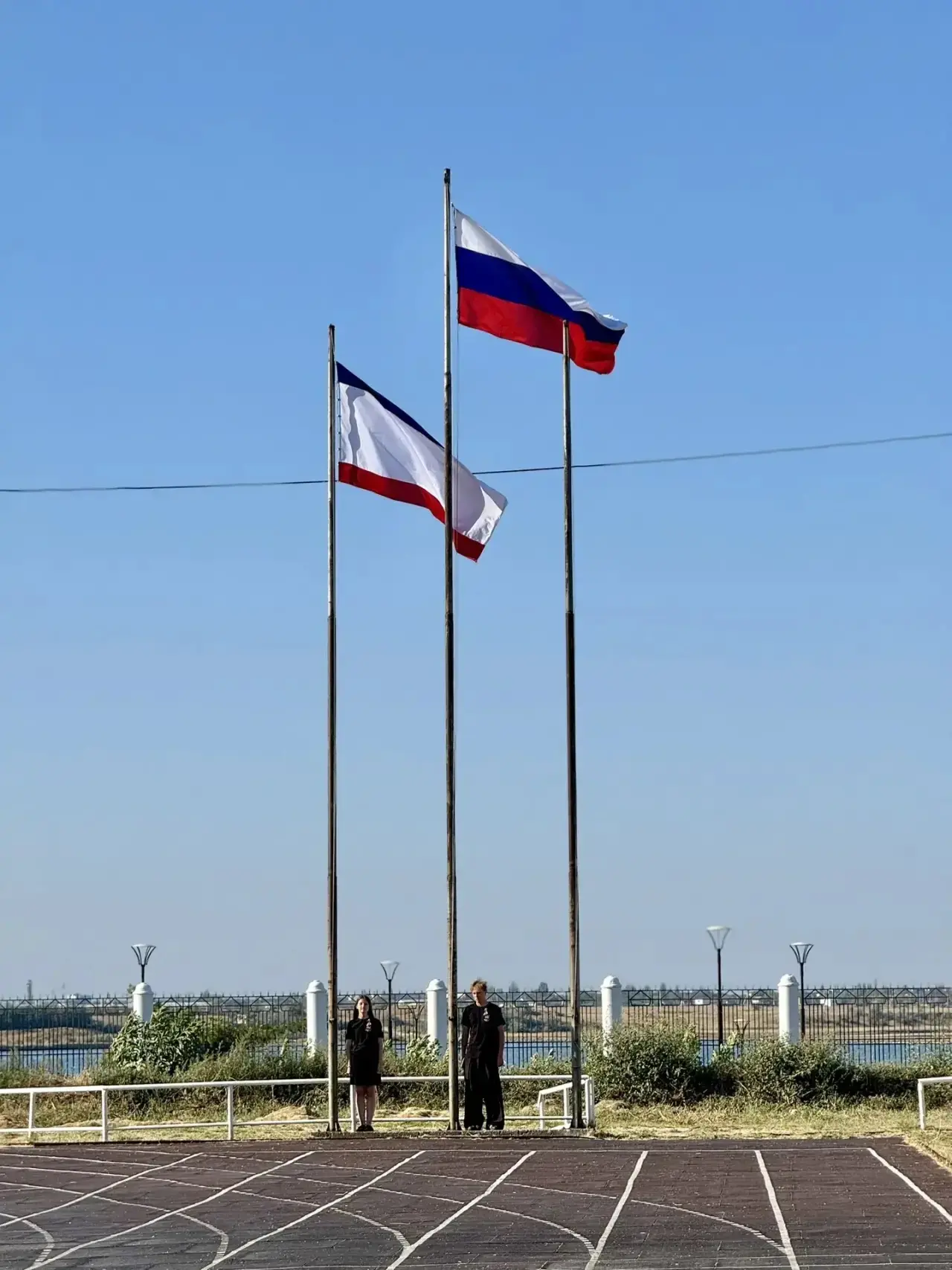 🇷🇺 Торжественное поднятие Государственного флага Российской Федерации.