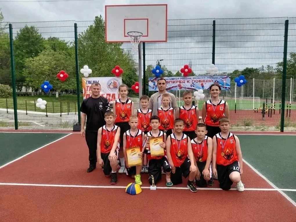 🏀🏀🏀🏀🏀Баскетбольная команда МОУ «Школа-гимназия №6» «ФеникС» 🏀🏀🏀🏀🏀победитель турнира, посвя