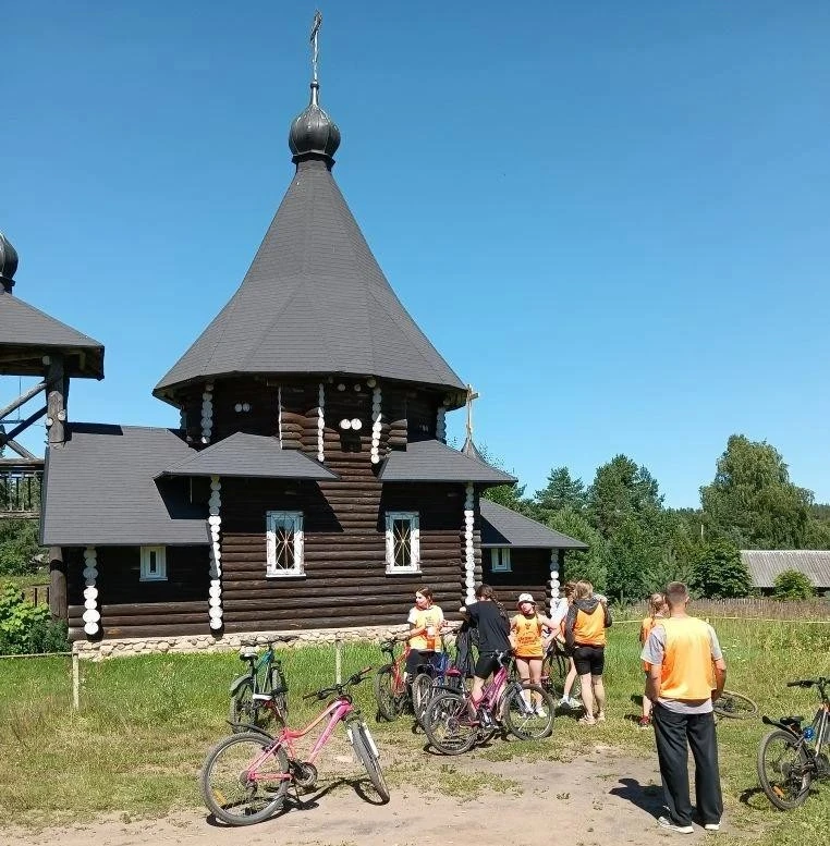 ВРЕМЯ С ПОЛЬЗОЙ! Педали крутятся — колеса едут!

С 16 на 17 июля 🚴‍♂️💨 ребята из нашей школы, под 