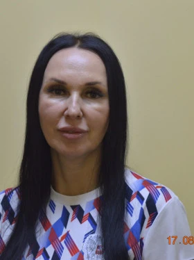 Сегодня принимает поздравления Мастер спорта международного класса, Заслуженный тренер ...
