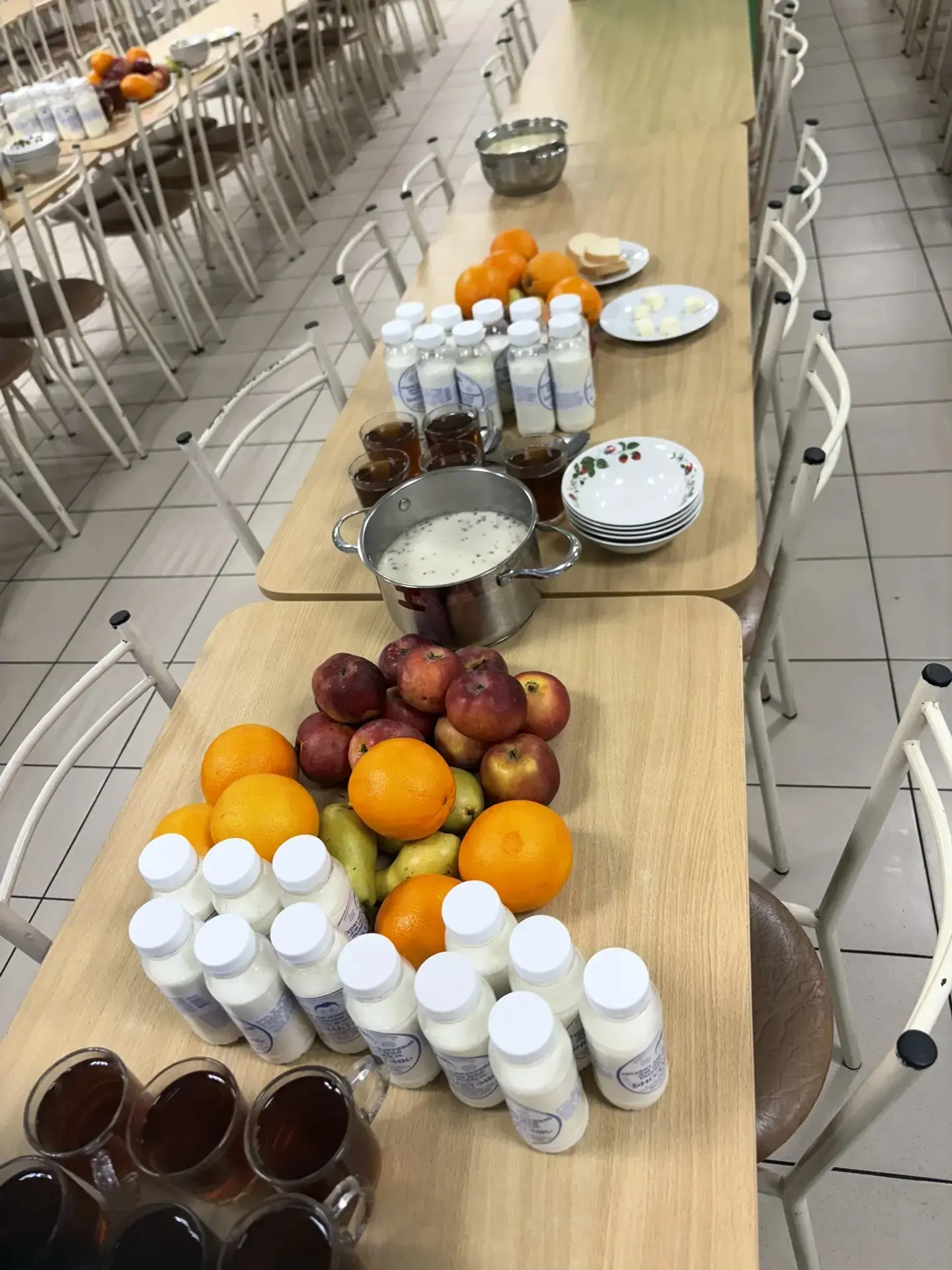 🍏 Витаминизация фруктами в столовой нашей гимназии!💪  Мы рады сообщить вам, что сегодня в нашей стол