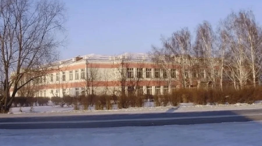 Ремонт бывшего здания Каменского агротехнического техникума, куда на время строительств...