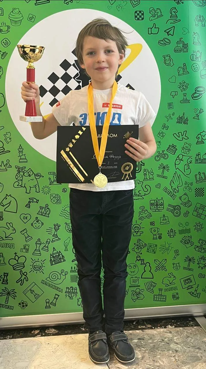 Двойной успех!🥇🥈  Ученик 1А класса Фёдор принял участие в Кубке Ривьеры, организованном Педагогическ