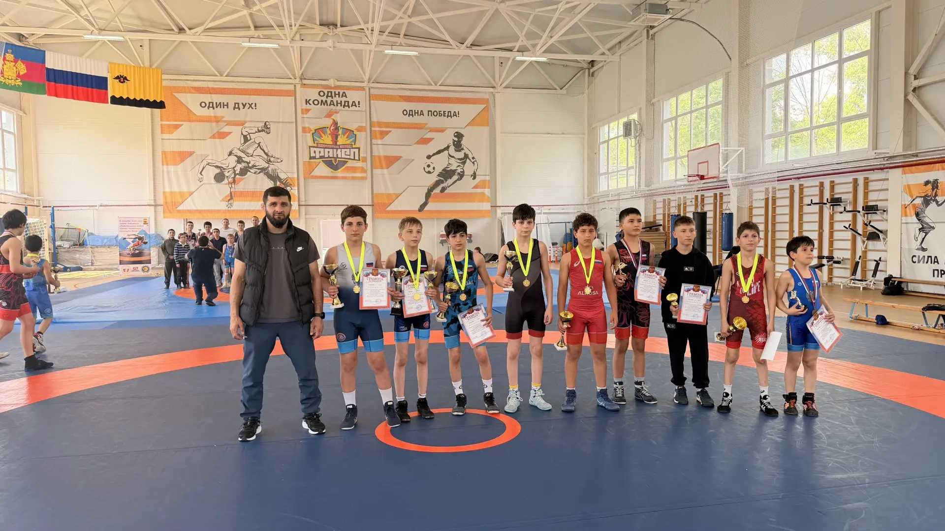 🏆 СШ «Каисса»: герои ковра в память о легендарном спортсмене