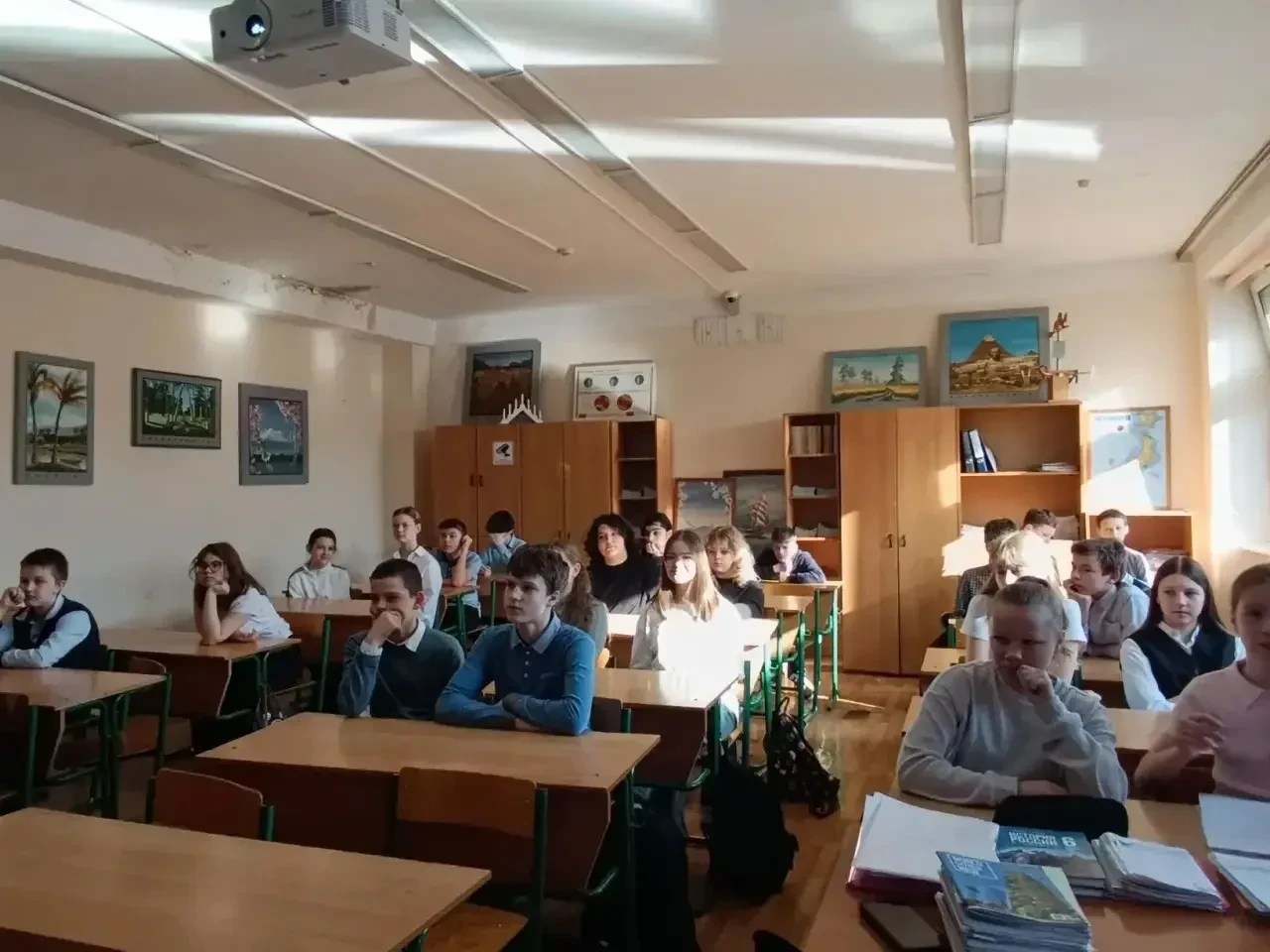 В нашей школе всегда большое внимание уделяется сохранению исторической памяти и воспитанию уважения