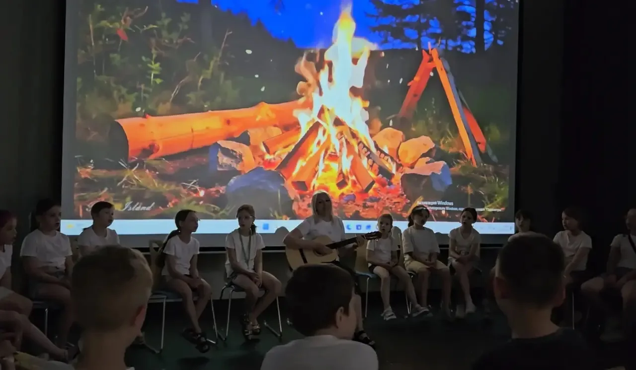 ☀️ До свидания, вторая неделя лета!

Ещё одна летняя неделя подошла к концу. Она была наполнена улыб