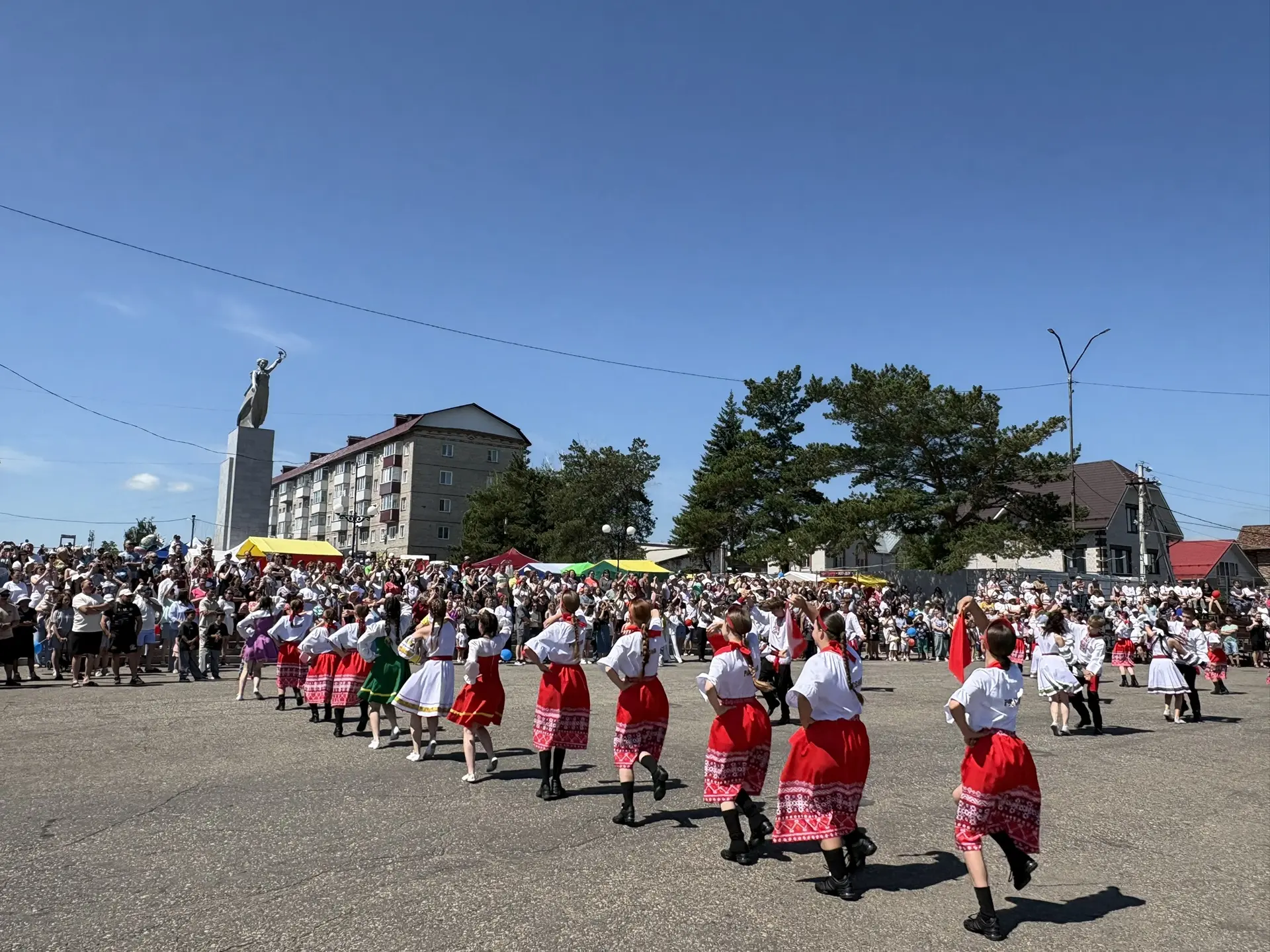 12 июня, в День России и традиционный День города, Камень-на-Оби отметил с размахом и радостью. На н