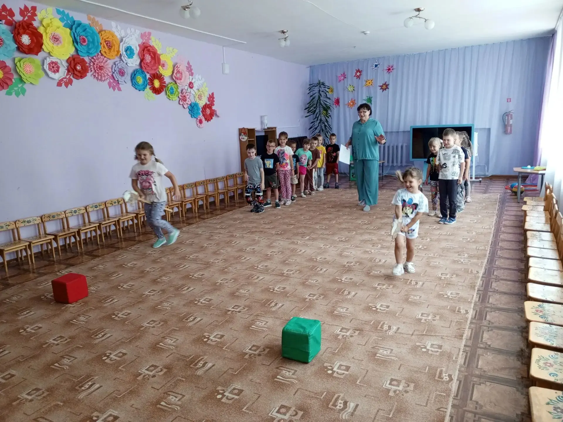 Игровая программа «Я возьму в ладошки солнце».

24 июля 2026 года сотрудники Центральной районной би