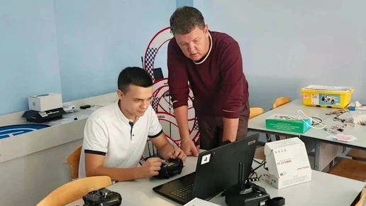 В Оренбуржье школьники готовятся к областному турниру по управлению дронами