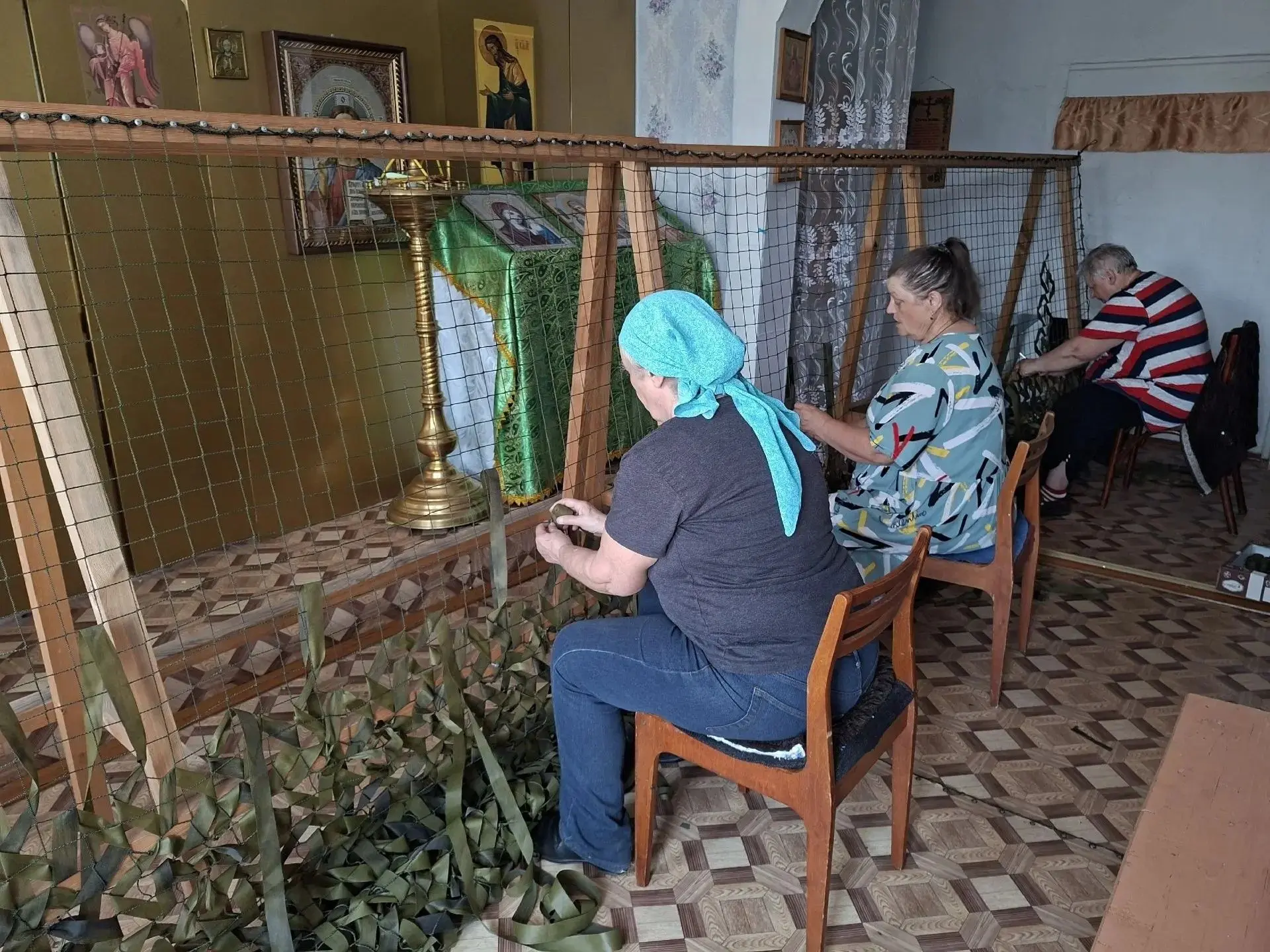 🙌В летний период, совмещая работу на приусадебных участках с семейными обязанностями, женщины нашег