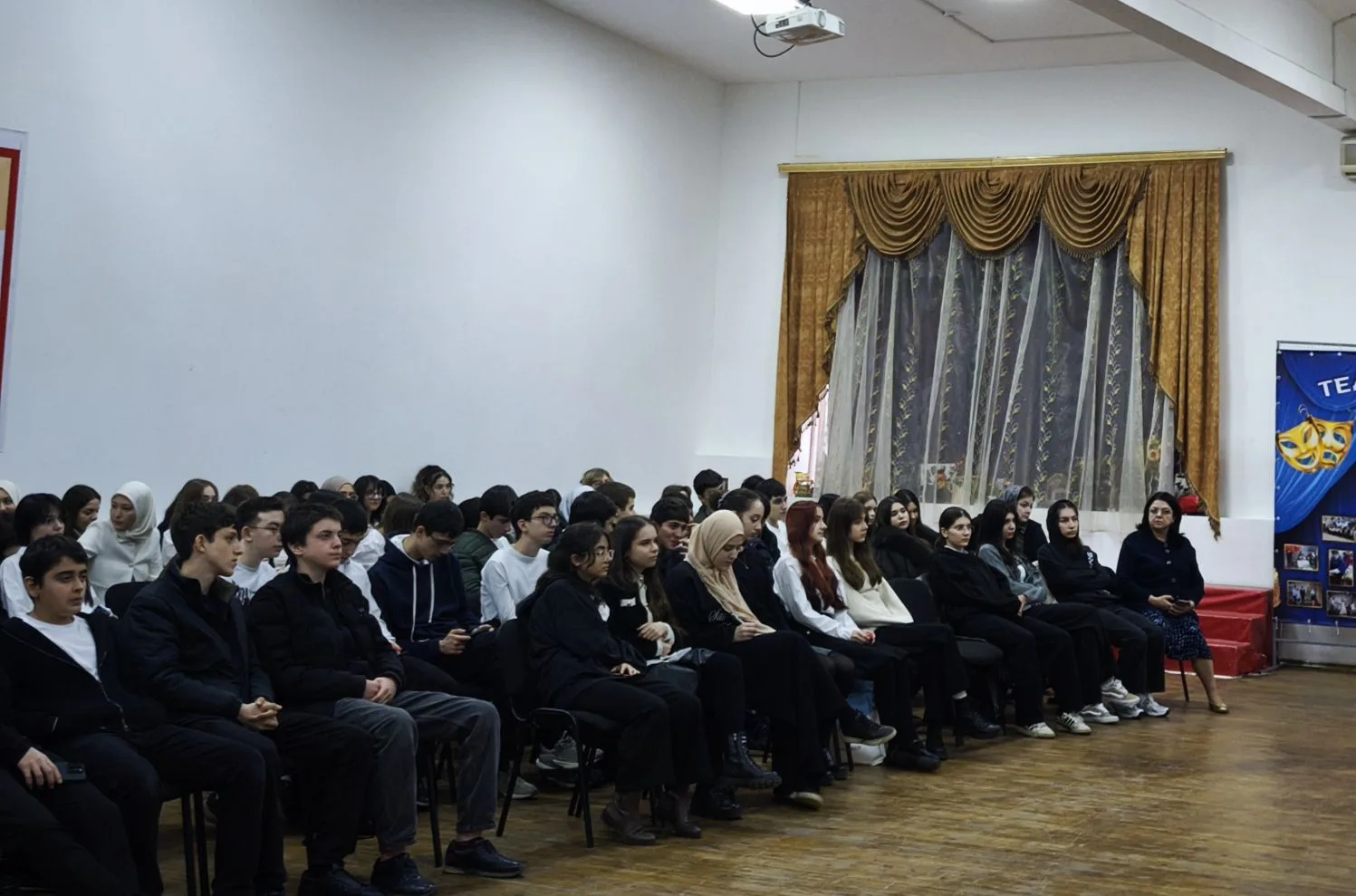 В течение недели в Гимназии был организован  просмотр просветительских видеоматериалов ,направленых 