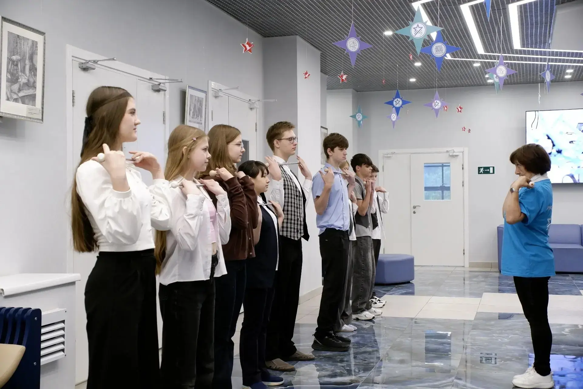 Встретилась с участниками слёта «Отличный шанс» в центре «Сириус. Кузбасс». Он был посвящён 200-лети