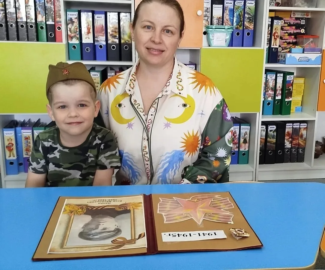 В рамках реализации программы "Просвещение родителей" в старшей группе в канун 81-й годовщины Победы