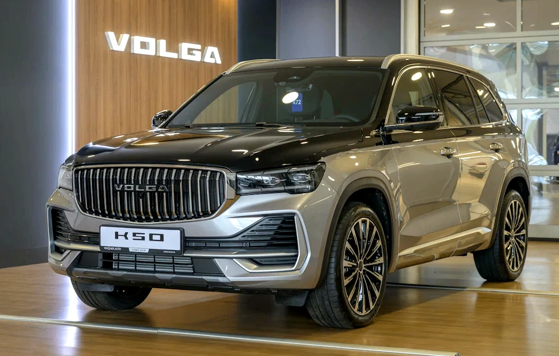 Один из автосалонов в Санкт-Петербурге выставил на продажу кроссовер «Волга К50» с двух...
