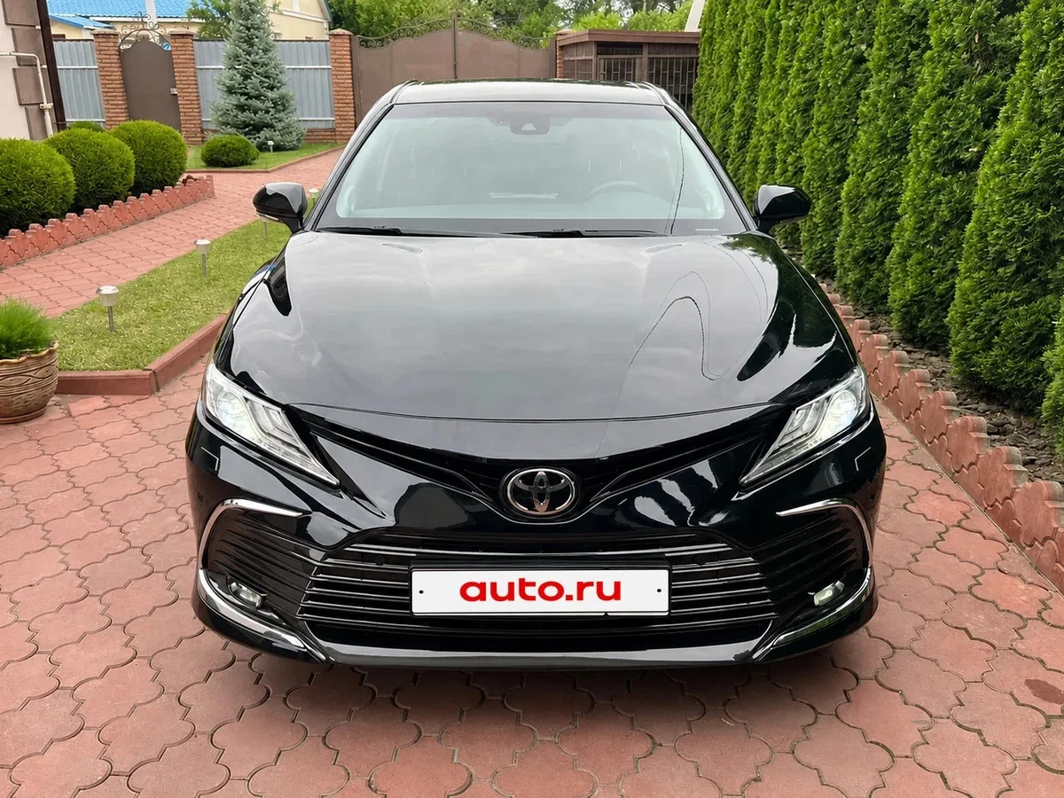 Toyota Camry 2021 
46 000 км 
Бензин 2.5 л 
Автомат 
Передний привод 
Цена - 2 050 000
Челябинск

👤