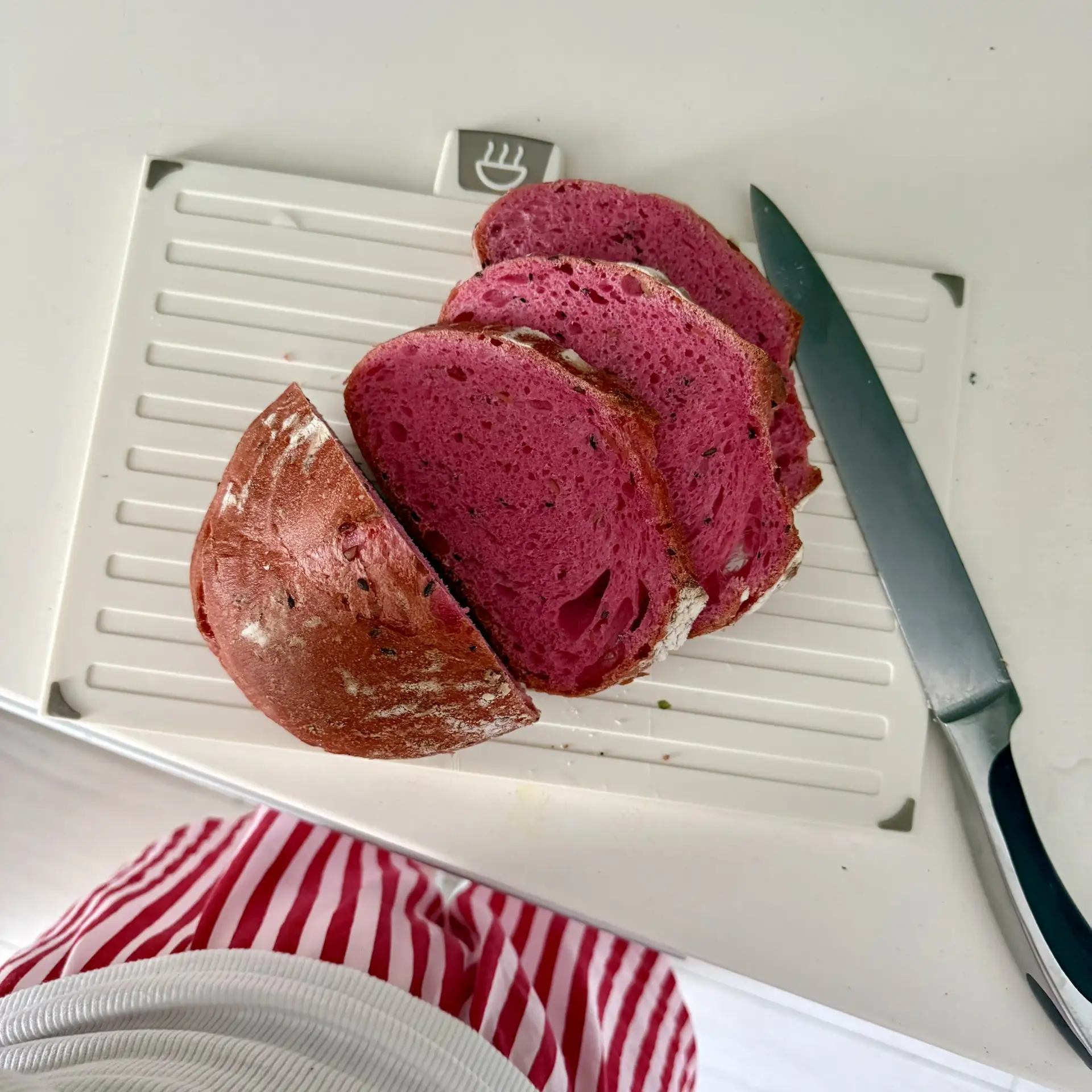 Шок-контент: зачем я кормлю детей розовым хлебом? 🍞✨