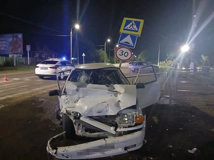 За прошедшие сутки на дорогах Республики Адыгея произошло 3 дорожно-транспортных происшествия, в кот